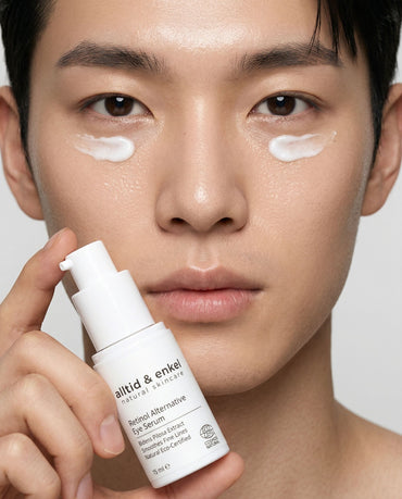 Man holding Retinol Alternative Eye Serum by alltid & enkel