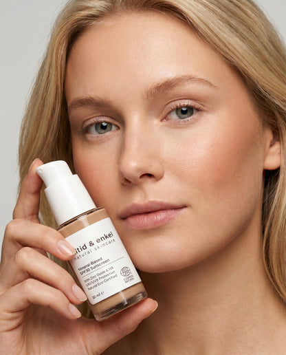 SPF30 Mineral Based Sunscreen (Tint)